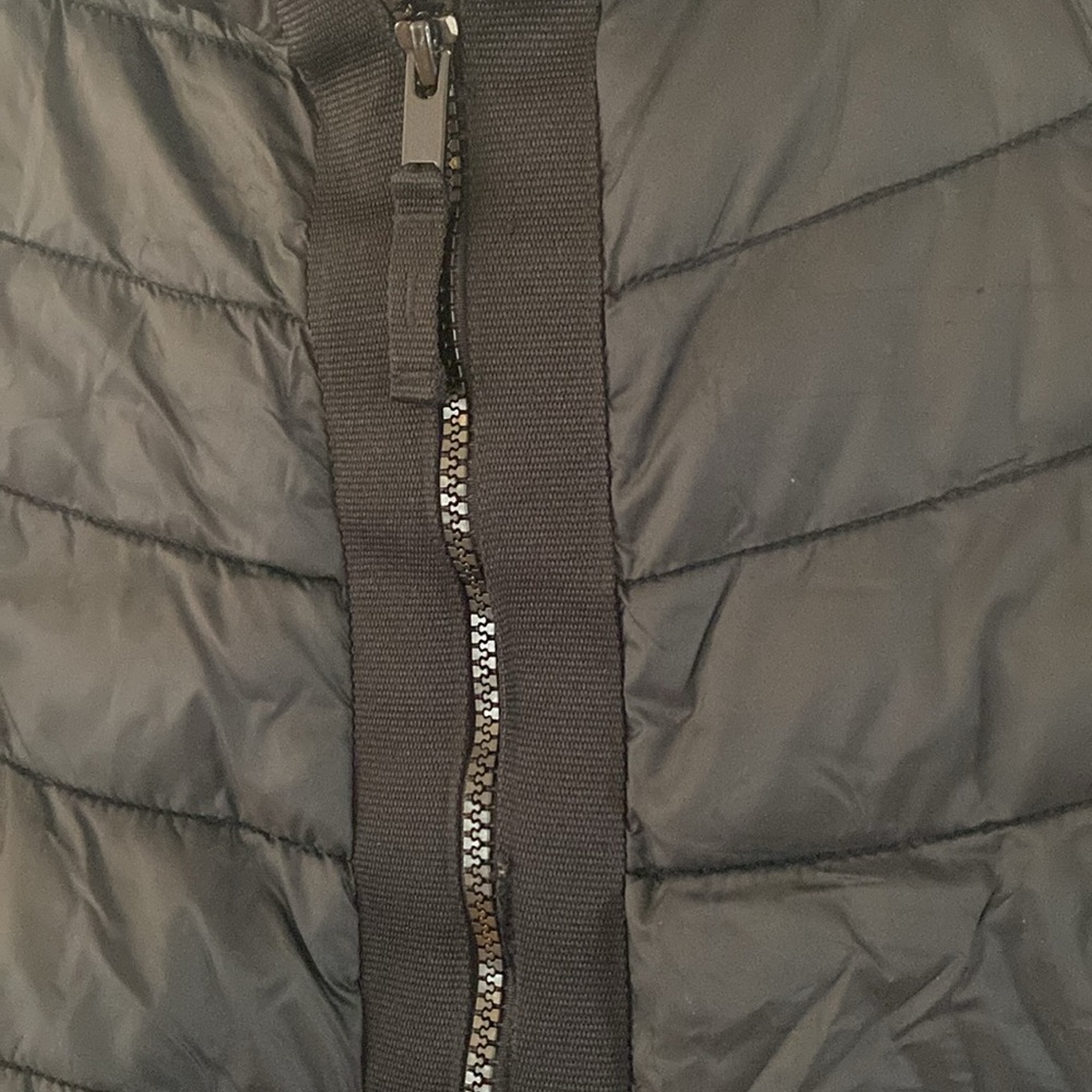 GAP Cold Control Puffer Jacket - Picture 2 of 11